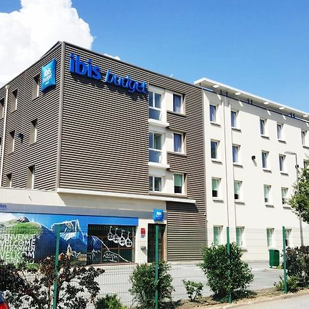 Ibis Budget Grenoble Sud Seyssins Bagian luar foto