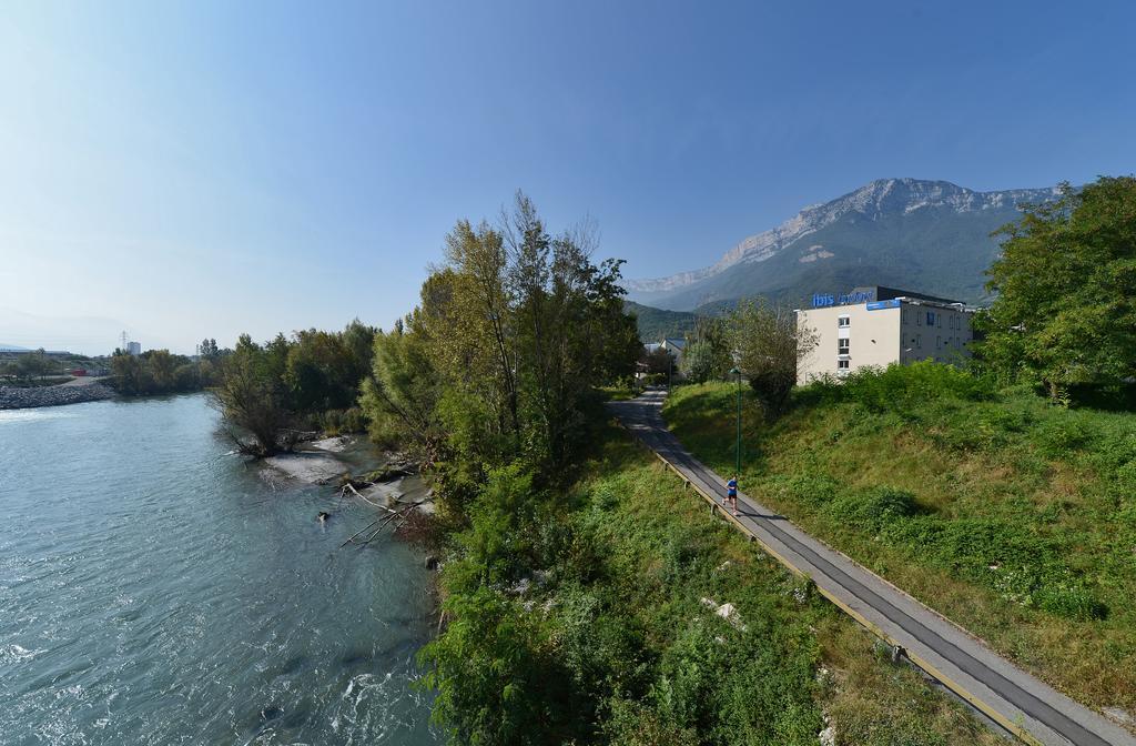Ibis Budget Grenoble Sud Seyssins Bagian luar foto