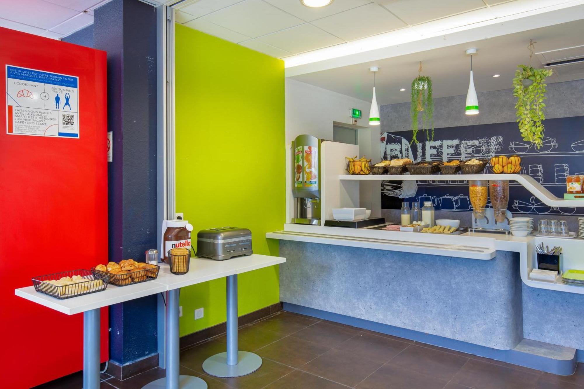 Ibis Budget Grenoble Sud Seyssins Bagian luar foto