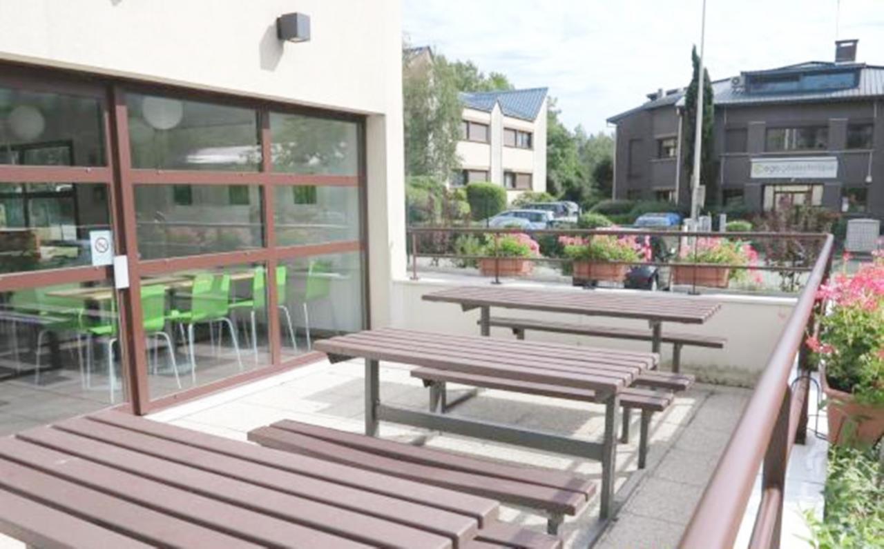 Ibis Budget Grenoble Sud Seyssins Bagian luar foto
